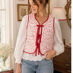 BaeVely Quilted Heart Print Tie Front Vest Cropped Cottagecore Romantic  S NWOT